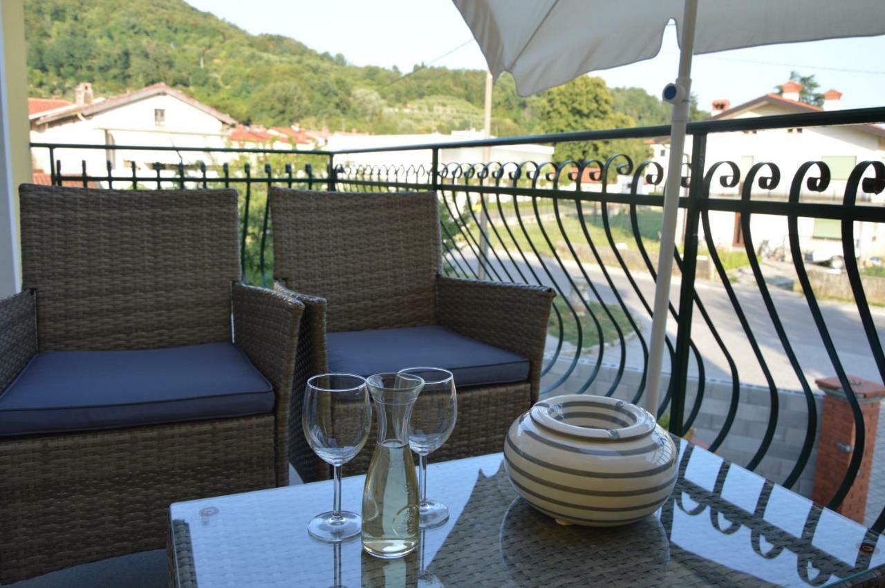 Apartment Kancler โนวาโกริคา ภายนอก รูปภาพ