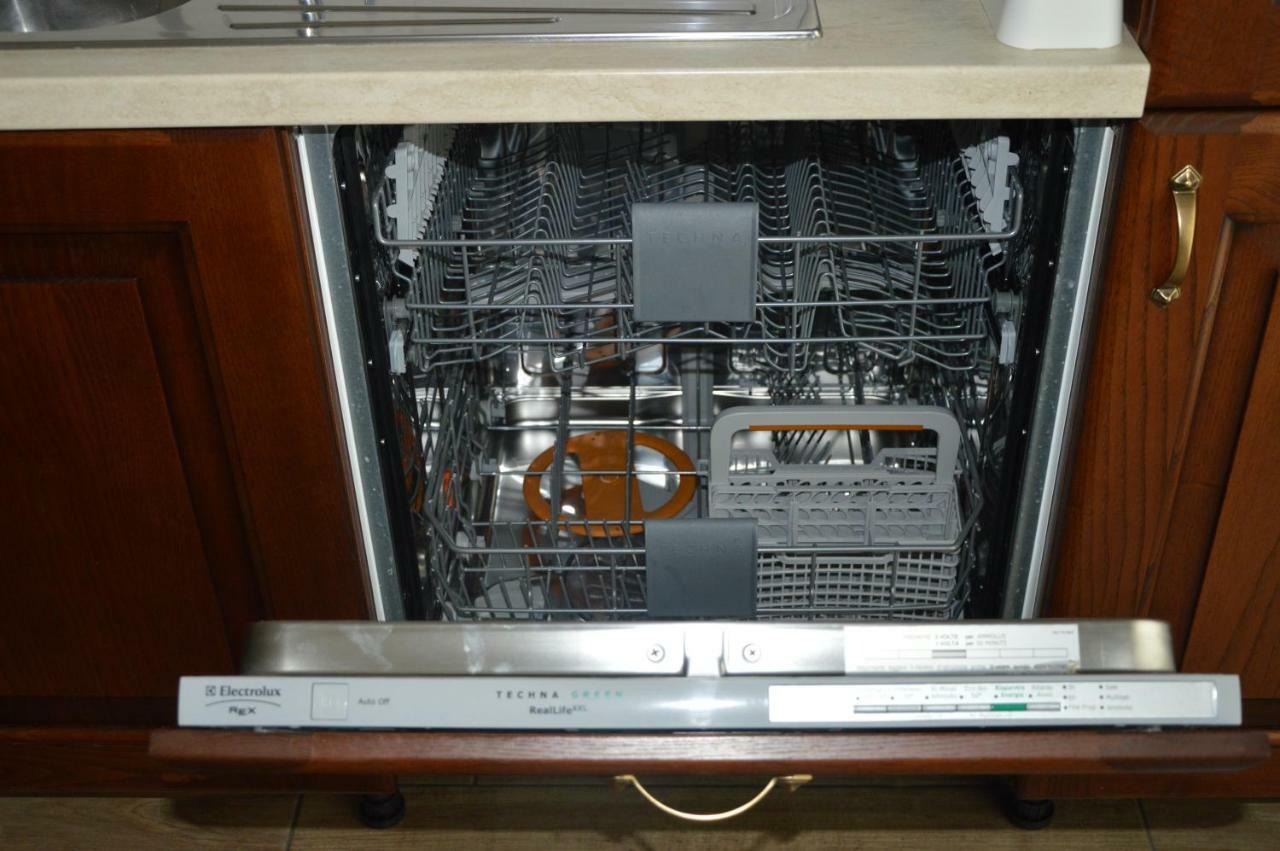 Apartment Kancler โนวาโกริคา ภายนอก รูปภาพ